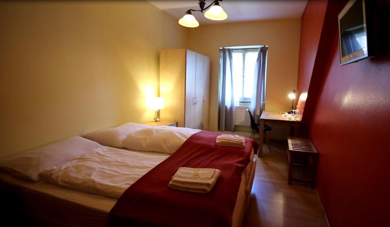 Gasthof Baeren Aarburg Last Check In 2100 Pm Dış mekan fotoğraf